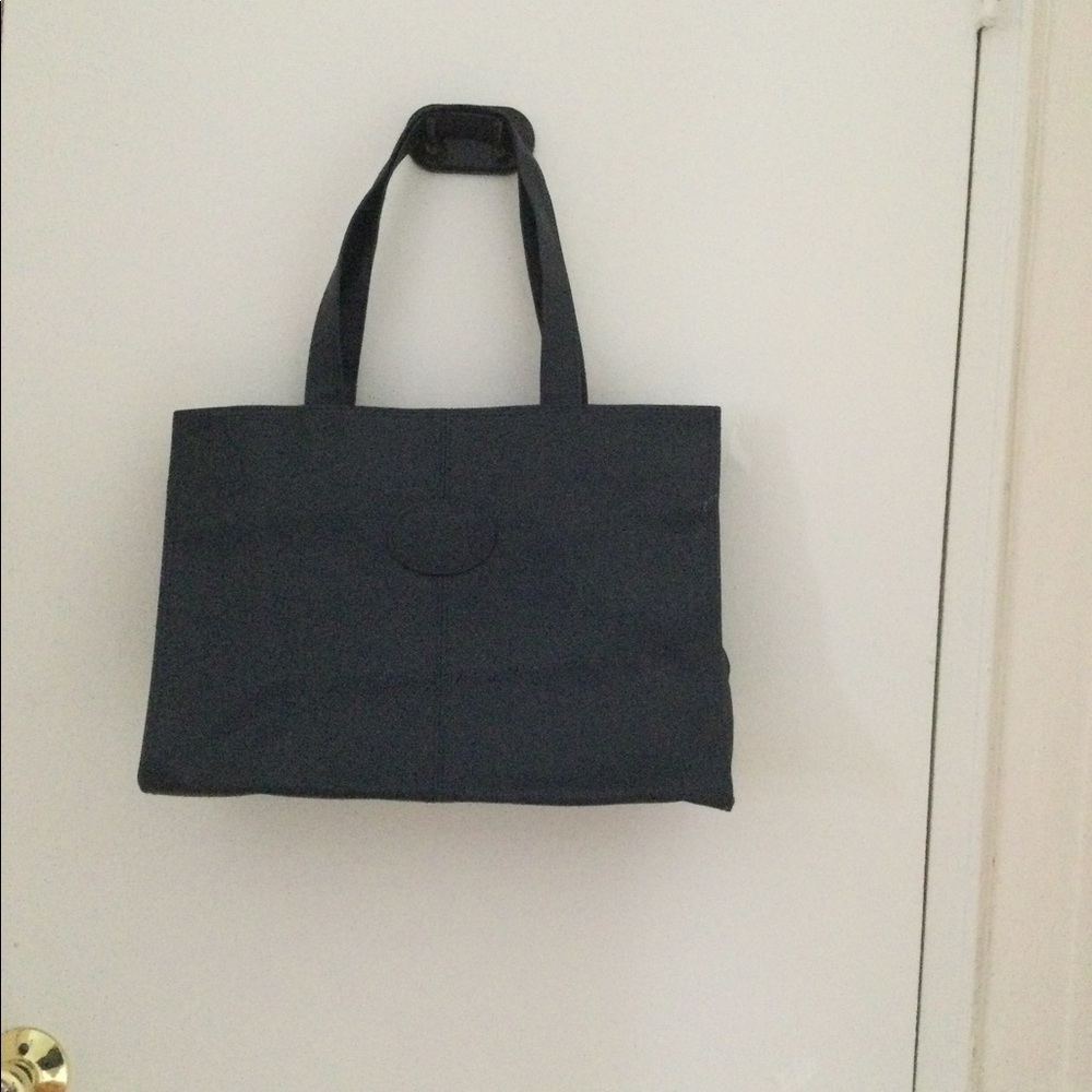 Lord and Taylor tote. In good cond.